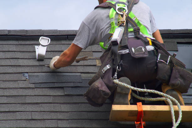 Best Residential Roofing Contractor  in Saugatuck, CT