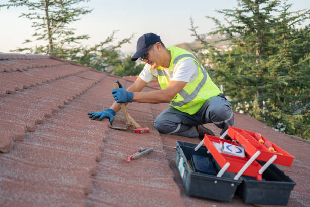 Best Commercial Roofing Services  in Saugatuck, CT